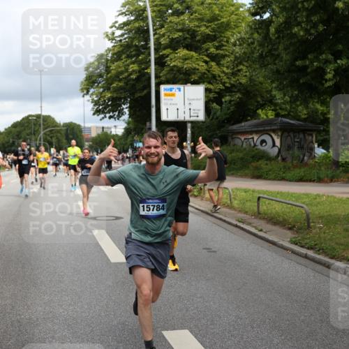 29.06.2025 - hella hamburg halbmarathon Yannick Fuchs http://msf.ph/oto/8181971 29.06.2025 10:43:10 20KM 1094, 1163, 1176, 1381, 1452, 1892, 2260, 3985, 4183, 4185, 4847, 4890, 5705, 6389, 7067, 8302, 8821, 8889, 9213, 9348, 9649, 9661, 9770, 10053, 10184, 10859, 10860, 11451, 11579, 11679, 11779, 12094, 12421, 12533, 12534, 12690, 13009, 13183, 13269, 13450, 13962, 14033, 14511, 15384, 15784, 15857, 15894, 16369, 16592, 16627, 17173, 17395, 17632, 17745, 17855, 17982, 18598, 18873, 18887 meine-sportfotos.de
