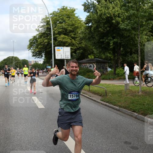29.06.2025 - hella hamburg halbmarathon Yannick Fuchs http://msf.ph/oto/8182045 29.06.2025 10:43:10 20KM 1094, 1163, 1176, 1381, 1452, 1892, 2260, 3985, 4183, 4185, 4847, 4890, 5705, 6389, 7067, 8302, 8821, 8889, 9213, 9348, 9649, 9661, 9770, 10053, 10184, 10859, 10860, 11451, 11579, 11679, 11779, 12094, 12421, 12533, 12534, 12690, 13009, 13183, 13269, 13450, 13962, 14033, 14511, 15384, 15784, 15857, 15894, 16369, 16592, 16627, 17173, 17395, 17632, 17745, 17855, 17982, 18598, 18873, 18887 meine-sportfotos.de