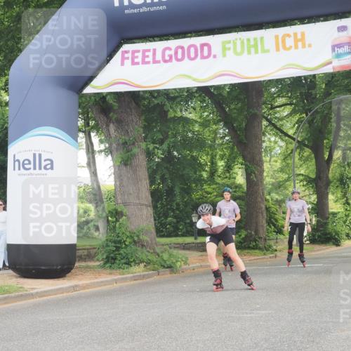 29.06.2025 - hella hamburg halbmarathon KatJ http://msf.ph/oto/8182061 29.06.2025 09:23:36 Zwischen KM18-KM19  meine-sportfotos.de