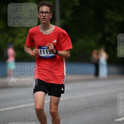 29.06.2025 - hella hamburg halbmarathon Dr. Thomas Lammeyer http://msf.ph/oto/8182079 29.06.2025 09:47:18 Kennedybrücke 1122, 1953, 3189, 3379, 5308, 5344, 7231, 7793, 8975, 9079, 10106, 10173, 11150 meine-sportfotos.de