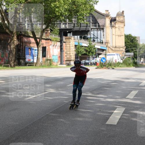 29.06.2025 - hella hamburg halbmarathon Yannick Fuchs http://msf.ph/oto/8182142 29.06.2025 09:07:46 20KM 12 meine-sportfotos.de