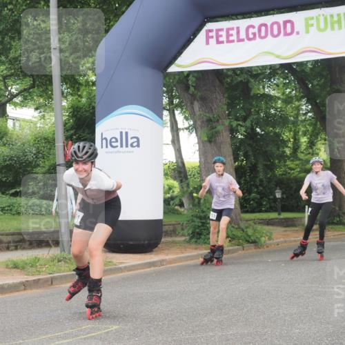 29.06.2025 - hella hamburg halbmarathon KatJ http://msf.ph/oto/8182268 29.06.2025 09:23:37 Zwischen KM18-KM19  meine-sportfotos.de