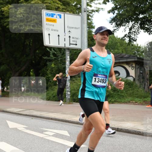29.06.2025 - hella hamburg halbmarathon Yannick Fuchs http://msf.ph/oto/8182332 29.06.2025 10:28:52 20KM 1080, 1396, 1743, 2228, 2879, 3005, 6305, 7534, 7901, 8312, 9345, 9376, 10865, 11019, 11227, 12595, 13066, 13493, 13494, 13771, 14448, 14549, 15500, 16148, 16243, 16417, 17191, 17489, 17751, 17877, 18099, 18906 meine-sportfotos.de