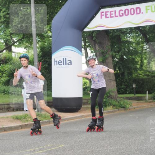 29.06.2025 - hella hamburg halbmarathon KatJ http://msf.ph/oto/8182452 29.06.2025 09:23:38 Zwischen KM18-KM19  meine-sportfotos.de