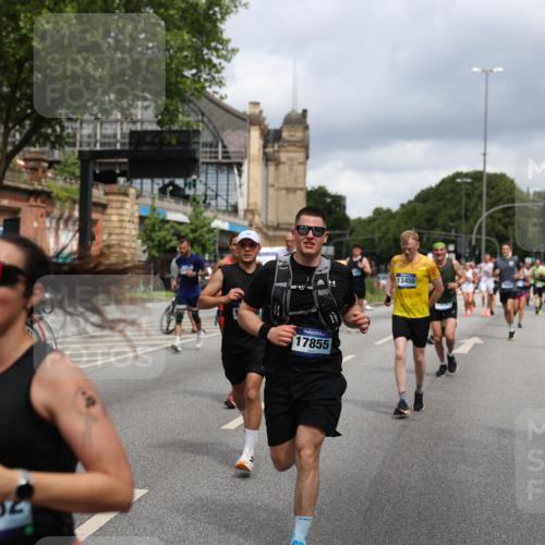 29.06.2025 - hella hamburg halbmarathon Yannick Fuchs http://msf.ph/oto/8182476 29.06.2025 10:43:13 20KM 1094, 1381, 1452, 1892, 2260, 3985, 4183, 4185, 4847, 4890, 5705, 6389, 7067, 8302, 8821, 9213, 9348, 9649, 9661, 9770, 10053, 10184, 10859, 10860, 11451, 11579, 11679, 11779, 12094, 12421, 12533, 12534, 12690, 13009, 13183, 13269, 13450, 13962, 14033, 15384, 15422, 15784, 15857, 15894, 16369, 16592, 16627, 17173, 17395, 17632, 17745, 17855, 17982, 18598, 18873, 18887 meine-sportfotos.de