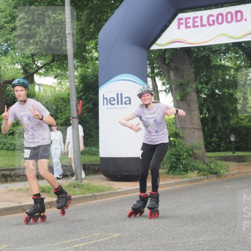 29.06.2025 - hella hamburg halbmarathon KatJ http://msf.ph/oto/8182481 29.06.2025 09:23:38 Zwischen KM18-KM19  meine-sportfotos.de