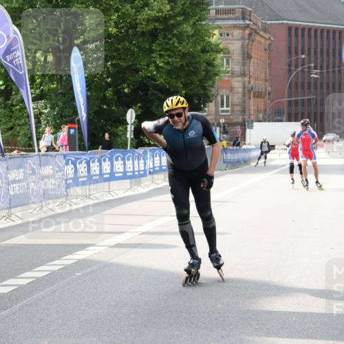 29.06.2025 - hella hamburg halbmarathon Strokosch-Dieckow http://msf.ph/oto/8182576 29.06.2025 09:23:45 Ziel 20218, 20219, 20284 meine-sportfotos.de