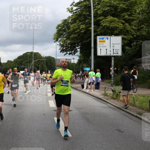 29.06.2025 - hella hamburg halbmarathon Yannick Fuchs http://msf.ph/oto/8182619 29.06.2025 10:43:14 20KM 1094, 1342, 1381, 1452, 1476, 1892, 2260, 3985, 4183, 4185, 4847, 4890, 5705, 6389, 7067, 8302, 8821, 9213, 9348, 9649, 9661, 10053, 10184, 10859, 10860, 11451, 11579, 11679, 11779, 12094, 12421, 12533, 12534, 12690, 13009, 13183, 13269, 13450, 13962, 14033, 15384, 15422, 15784, 15857, 15894, 16369, 16592, 16627, 17173, 17395, 17632, 17745, 17855, 17982, 18598, 18873, 18887 meine-sportfotos.de