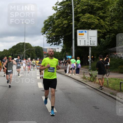 29.06.2025 - hella hamburg halbmarathon Yannick Fuchs http://msf.ph/oto/8182635 29.06.2025 10:43:14 20KM 1094, 1342, 1381, 1452, 1476, 1892, 2260, 3985, 4183, 4185, 4847, 4890, 5705, 6389, 7067, 8302, 8821, 9213, 9348, 9649, 9661, 10053, 10184, 10859, 10860, 11451, 11579, 11679, 11779, 12094, 12421, 12533, 12534, 12690, 13009, 13183, 13269, 13450, 13962, 14033, 15384, 15422, 15784, 15857, 15894, 16369, 16592, 16627, 17173, 17395, 17632, 17745, 17855, 17982, 18598, 18873, 18887 meine-sportfotos.de