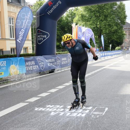 29.06.2025 - hella hamburg halbmarathon Strokosch-Dieckow http://msf.ph/oto/8182745 29.06.2025 09:23:47 Ziel 20218, 20219, 20284 meine-sportfotos.de
