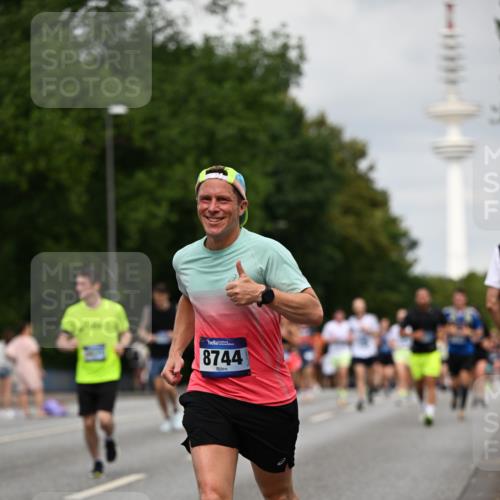 29.06.2025 - hella hamburg halbmarathon Dr. Thomas Lammeyer http://msf.ph/oto/8182763 29.06.2025 10:10:29 Kennedybrücke 1766, 1830, 1936, 1981, 2471, 2624, 3062, 4169, 4542, 4666, 5431, 6014, 7741, 8051, 8290, 8744, 10214, 10781, 10886 meine-sportfotos.de