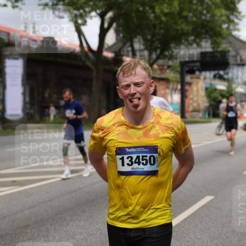29.06.2025 - hella hamburg halbmarathon Yannick Fuchs http://msf.ph/oto/8182925 29.06.2025 10:43:16 20KM 1094, 1342, 1381, 1452, 1476, 2260, 2592, 2596, 3060, 3985, 4183, 4185, 4847, 4890, 5705, 6158, 6389, 7067, 8302, 8821, 9038, 9213, 9348, 9649, 9661, 10053, 10184, 10859, 10860, 11340, 11451, 11519, 11579, 11679, 11779, 12094, 12421, 12533, 12690, 13009, 13183, 13233, 13269, 13450, 13962, 14033, 15384, 15422, 15784, 15857, 15894, 16369, 16592, 16627, 17173, 17395, 17632, 17745, 17855, 17982, 18598, 18873, 18887 meine-sportfotos.de