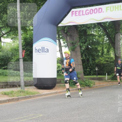 29.06.2025 - hella hamburg halbmarathon KatJ http://msf.ph/oto/8182956 29.06.2025 09:24:02 Zwischen KM18-KM19  meine-sportfotos.de