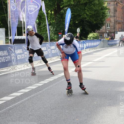 29.06.2025 - hella hamburg halbmarathon Strokosch-Dieckow http://msf.ph/oto/8183092 29.06.2025 09:24:01 Ziel 20041, 20121, 20186, 20421, 20522, 20542 meine-sportfotos.de