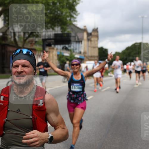 29.06.2025 - hella hamburg halbmarathon Yannick Fuchs http://msf.ph/oto/8183392 29.06.2025 10:43:20 20KM 1094, 1342, 1381, 1452, 1476, 2260, 2592, 2596, 2706, 2889, 3060, 3985, 4183, 4185, 4847, 4890, 5705, 6158, 7067, 7297, 8112, 8302, 8821, 9038, 9126, 9213, 9649, 9661, 9695, 10053, 10184, 10859, 10860, 11340, 11519, 11579, 11679, 11779, 11977, 12094, 12421, 12533, 13009, 13183, 13233, 13269, 13450, 13688, 15384, 15422, 15857, 15894, 16114, 16369, 16592, 16627, 17173, 17632, 18598, 18842, 18873, 18887 meine-sportfotos.de
