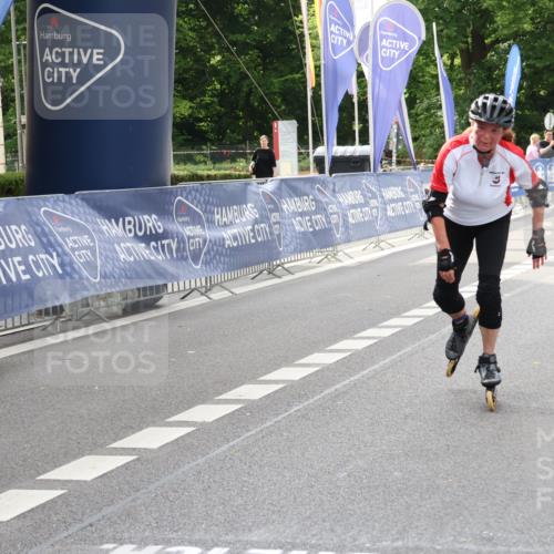 29.06.2025 - hella hamburg halbmarathon Strokosch-Dieckow http://msf.ph/oto/8183417 29.06.2025 09:24:08 Ziel 20041, 20051, 20084, 20109, 20110, 20149, 20205, 20206, 20216, 20336, 20421, 20522, 20542 meine-sportfotos.de