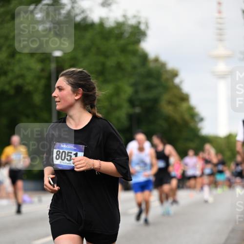 29.06.2025 - hella hamburg halbmarathon Dr. Thomas Lammeyer http://msf.ph/oto/8183558 29.06.2025 10:10:42 Kennedybrücke 1766, 1936, 1981, 4550, 4666, 5431, 5951, 6572, 8051, 8960, 10297, 10736, 10886 meine-sportfotos.de