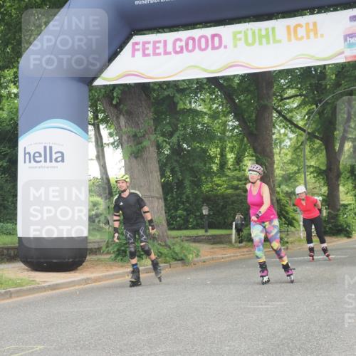 29.06.2025 - hella hamburg halbmarathon KatJ http://msf.ph/oto/8183651 29.06.2025 09:24:15 Zwischen KM18-KM19  meine-sportfotos.de