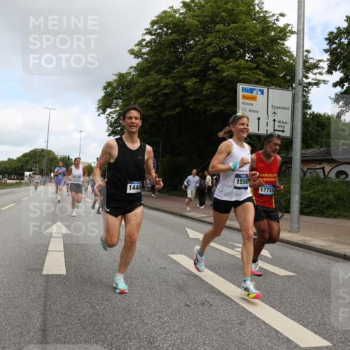 29.06.2025 - hella hamburg halbmarathon Yannick Fuchs http://msf.ph/oto/8183876 29.06.2025 10:29:01 20KM 1080, 2228, 2879, 3005, 5550, 6305, 7534, 7884, 7901, 9376, 9519, 11019, 11202, 11230, 13771, 14448, 14549, 15500, 15902, 16148, 16243, 16417, 17751, 17877, 18026, 18906 meine-sportfotos.de