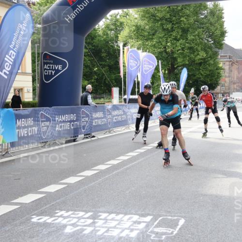 29.06.2025 - hella hamburg halbmarathon Strokosch-Dieckow http://msf.ph/oto/8183969 29.06.2025 09:24:18 Ziel 20003, 20051, 20084, 20109, 20110, 20149, 20216, 20336, 20391 meine-sportfotos.de