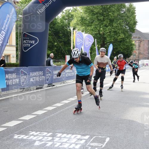 29.06.2025 - hella hamburg halbmarathon Strokosch-Dieckow http://msf.ph/oto/8183977 29.06.2025 09:24:18 Ziel 20003, 20051, 20084, 20109, 20110, 20149, 20216, 20336, 20391 meine-sportfotos.de