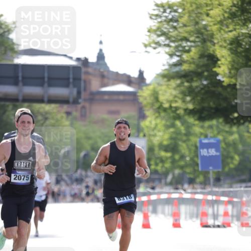 29.06.2025 - hella hamburg halbmarathon Jannik Wohlers http://msf.ph/oto/8184020 29.06.2025 09:43:08 Lombardsbrücke 1271, 2075, 2180, 6090, 7380, 8318, 15023, 17893 meine-sportfotos.de