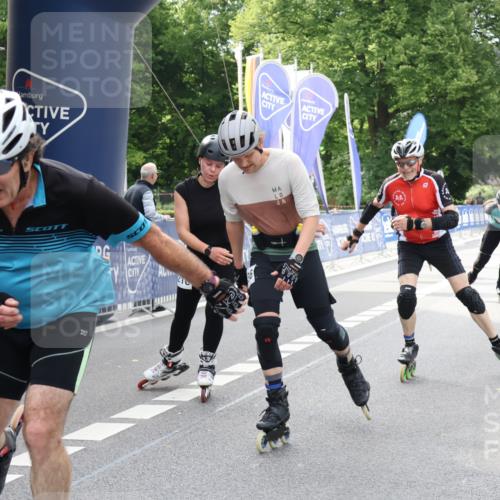 29.06.2025 - hella hamburg halbmarathon Strokosch-Dieckow http://msf.ph/oto/8184036 29.06.2025 09:24:19 Ziel 20003, 20084, 20109, 20149, 20216, 20336, 20391 meine-sportfotos.de