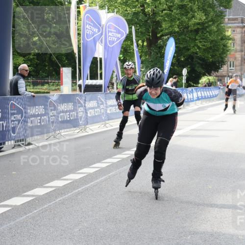 29.06.2025 - hella hamburg halbmarathon Strokosch-Dieckow http://msf.ph/oto/8184116 29.06.2025 09:24:21 Ziel 20003, 20109, 20216, 20391 meine-sportfotos.de