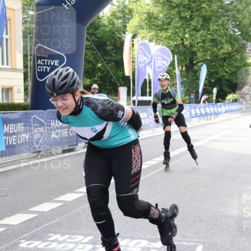 29.06.2025 - hella hamburg halbmarathon Strokosch-Dieckow http://msf.ph/oto/8184140 29.06.2025 09:24:21 Ziel 20003, 20109, 20216, 20391 meine-sportfotos.de