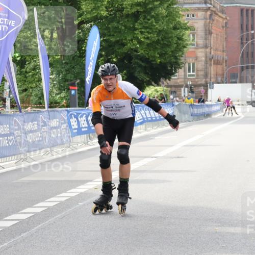 29.06.2025 - hella hamburg halbmarathon Strokosch-Dieckow http://msf.ph/oto/8184189 29.06.2025 09:24:24 Ziel 20003, 20391 meine-sportfotos.de