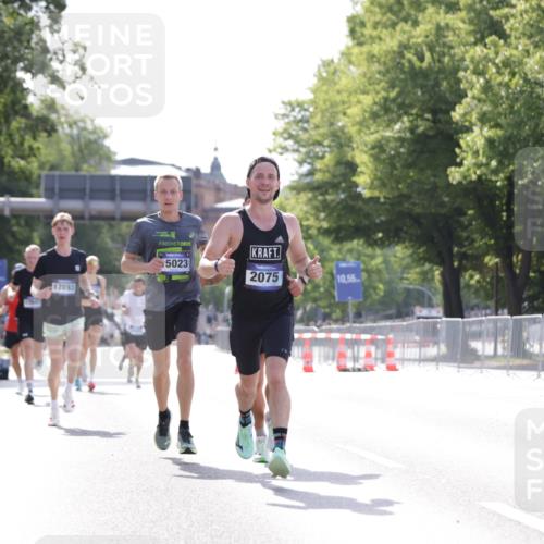 29.06.2025 - hella hamburg halbmarathon Jannik Wohlers http://msf.ph/oto/8184203 29.06.2025 09:43:09 Lombardsbrücke 1271, 2075, 2180, 6090, 7380, 8318, 15023, 17893 meine-sportfotos.de