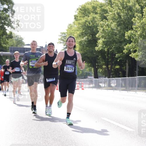 29.06.2025 - hella hamburg halbmarathon Jannik Wohlers http://msf.ph/oto/8184273 29.06.2025 09:43:10 Lombardsbrücke 2075, 2180, 6090, 7380, 8318, 13941, 15023, 17893 meine-sportfotos.de