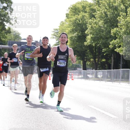 29.06.2025 - hella hamburg halbmarathon Jannik Wohlers http://msf.ph/oto/8184275 29.06.2025 09:43:10 Lombardsbrücke 2075, 2180, 6090, 7380, 8318, 13941, 15023, 17893 meine-sportfotos.de