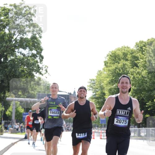 29.06.2025 - hella hamburg halbmarathon Jannik Wohlers http://msf.ph/oto/8184294 29.06.2025 09:43:11 Lombardsbrücke 2075, 2180, 2203, 6090, 7380, 8318, 10351, 13941, 15023, 15136, 17893, 18763 meine-sportfotos.de