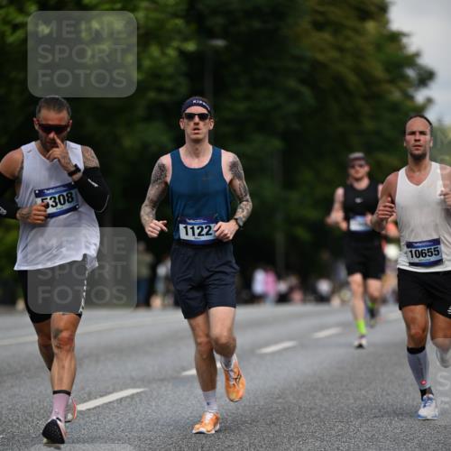 29.06.2025 - hella hamburg halbmarathon Dr. Thomas Lammeyer http://msf.ph/oto/8184321 29.06.2025 09:47:22 Kennedybrücke 1122, 1953, 3189, 3379, 5308, 5344, 7231, 7793, 8975, 9047, 9079, 10106, 10173, 11150 meine-sportfotos.de