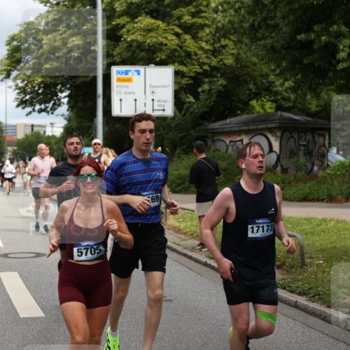 29.06.2025 - hella hamburg halbmarathon Yannick Fuchs http://msf.ph/oto/8184355 29.06.2025 10:43:29 20KM 1094, 1342, 1381, 1452, 1476, 2013, 2504, 2592, 2596, 2706, 2889, 2937, 3060, 4017, 4183, 4185, 4832, 5460, 5705, 6158, 7067, 7297, 7332, 8112, 8302, 8821, 9038, 9126, 9213, 9463, 9619, 9649, 9695, 9924, 10053, 10184, 10859, 10860, 11340, 11519, 11579, 11679, 11779, 11819, 11977, 12094, 12421, 12533, 12670, 13233, 13269, 13688, 14526, 15422, 15523, 15857, 15894, 16114, 16369, 16627, 16653, 16731, 16891, 17173, 17632, 17753, 18058, 18842, 18873 meine-sportfotos.de