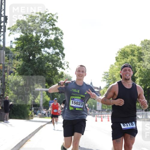 29.06.2025 - hella hamburg halbmarathon Jannik Wohlers http://msf.ph/oto/8184358 29.06.2025 09:43:12 Lombardsbrücke 2075, 2180, 2203, 7380, 8318, 10351, 13941, 15023, 15136, 17893, 18763 meine-sportfotos.de