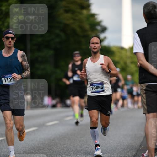 29.06.2025 - hella hamburg halbmarathon Dr. Thomas Lammeyer http://msf.ph/oto/8184359 29.06.2025 09:47:22 Kennedybrücke 1122, 1953, 3189, 3379, 5308, 5344, 7231, 7793, 8975, 9047, 9079, 10106, 10173, 11150 meine-sportfotos.de