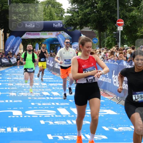 29.06.2025 - hella hamburg halbmarathon Zöllner http://msf.ph/oto/8184362 29.06.2025 10:41:57 Ziel 1169, 7092, 8694, 11765, 15521, 15935, 16507 meine-sportfotos.de