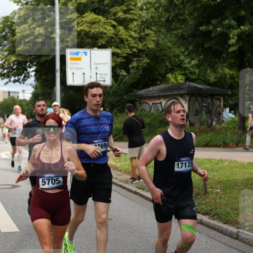 29.06.2025 - hella hamburg halbmarathon Yannick Fuchs http://msf.ph/oto/8184376 29.06.2025 10:43:29 20KM 1094, 1342, 1381, 1452, 1476, 2013, 2504, 2592, 2596, 2706, 2889, 2937, 3060, 4017, 4183, 4185, 4832, 5460, 5705, 6158, 7067, 7297, 7332, 8112, 8302, 8821, 9038, 9126, 9213, 9463, 9619, 9649, 9695, 9924, 10053, 10184, 10859, 10860, 11340, 11519, 11579, 11679, 11779, 11819, 11977, 12094, 12421, 12533, 12670, 13233, 13269, 13688, 14526, 15422, 15523, 15857, 15894, 16114, 16369, 16627, 16653, 16731, 16891, 17173, 17632, 17753, 18058, 18842, 18873 meine-sportfotos.de