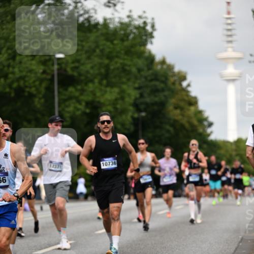 29.06.2025 - hella hamburg halbmarathon Dr. Thomas Lammeyer http://msf.ph/oto/8184392 29.06.2025 10:10:45 Kennedybrücke 1245, 1766, 1936, 1981, 4550, 4666, 5951, 6572, 8051, 8960, 10297, 10736, 10886 meine-sportfotos.de
