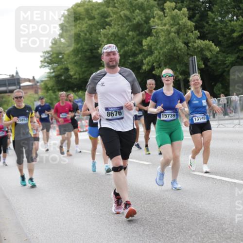 29.06.2025 - hella hamburg halbmarathon Jannik Wohlers http://msf.ph/oto/8184478 29.06.2025 10:23:23 Lombardsbrücke 1304, 1545, 2125, 2489, 4122, 4646, 4990, 5055, 5160, 5358, 6747, 8031, 8149, 8181, 8502, 8676, 9217, 9603, 9715, 10649, 11044, 11300, 11454, 11793, 13149, 14521, 15739, 15853, 16331, 17385, 17513, 18091, 18314, 18745, 18865, 18998, 19017 meine-sportfotos.de