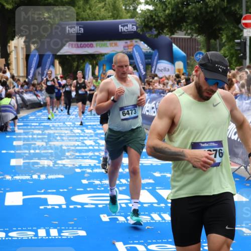 29.06.2025 - hella hamburg halbmarathon Zöllner http://msf.ph/oto/8184565 29.06.2025 10:33:15 Ziel 1910, 6473, 9047, 14167, 14276, 17175, 18455 meine-sportfotos.de