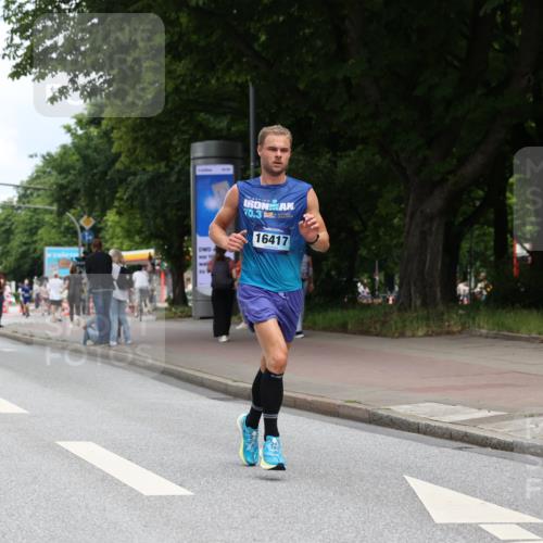 29.06.2025 - hella hamburg halbmarathon Yannick Fuchs http://msf.ph/oto/8184569 29.06.2025 10:29:11 20KM 1002, 1080, 2228, 3005, 5048, 5550, 6878, 7534, 7628, 7884, 7901, 9519, 9686, 11019, 11202, 11230, 11661, 15902, 16417, 17014, 17877, 18026, 18837 meine-sportfotos.de