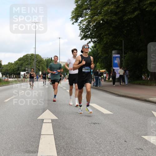 29.06.2025 - hella hamburg halbmarathon Yannick Fuchs http://msf.ph/oto/8184606 29.06.2025 10:29:12 20KM 1002, 1080, 3005, 5048, 5152, 5550, 6878, 7534, 7628, 7884, 7901, 9519, 9686, 11019, 11202, 11230, 11661, 15902, 16417, 17014, 18026, 18837 meine-sportfotos.de