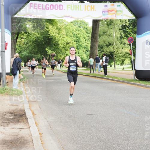 29.06.2025 - hella hamburg halbmarathon MichiJ http://msf.ph/oto/8184821 29.06.2025 10:18:27 Zwischen KM18-KM19 3968, 6090, 10222, 10351, 15655, 18763 meine-sportfotos.de