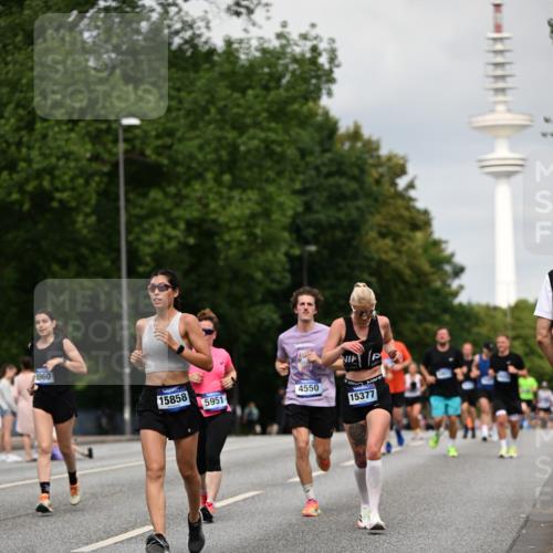 29.06.2025 - hella hamburg halbmarathon Dr. Thomas Lammeyer http://msf.ph/oto/8184867 29.06.2025 10:10:48 Kennedybrücke 1245, 1766, 1936, 1981, 4550, 4666, 5951, 6314, 6572, 6664, 8051, 8960, 9560, 10212, 10297, 10736, 10886 meine-sportfotos.de