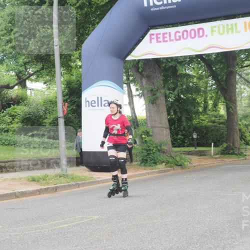29.06.2025 - hella hamburg halbmarathon KatJ http://msf.ph/oto/8184935 29.06.2025 09:24:34 Zwischen KM18-KM19  meine-sportfotos.de