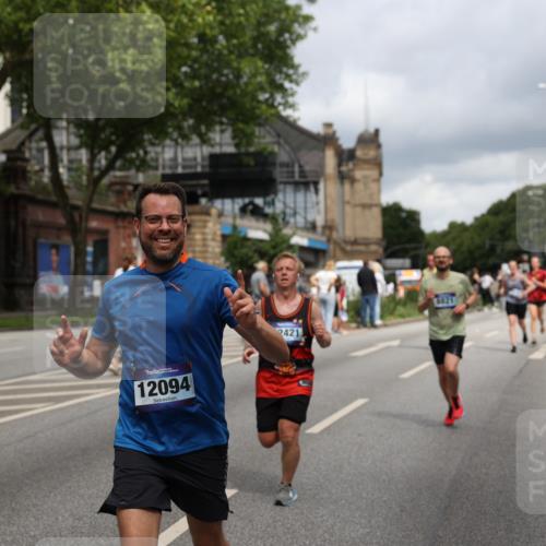 29.06.2025 - hella hamburg halbmarathon Yannick Fuchs http://msf.ph/oto/8184967 29.06.2025 10:43:31 20KM 1094, 1342, 1381, 1452, 1476, 2013, 2504, 2592, 2596, 2706, 2889, 2937, 3060, 4017, 4183, 4185, 4832, 5460, 5705, 6158, 7067, 7297, 7332, 8112, 8302, 8437, 8821, 9038, 9126, 9213, 9463, 9619, 9649, 9695, 9924, 10053, 10184, 10859, 10860, 11340, 11519, 11579, 11679, 11779, 11819, 11977, 12094, 12421, 12533, 12670, 13233, 13269, 13688, 13690, 14526, 15422, 15523, 15857, 16114, 16369, 16627, 16653, 16731, 16891, 17173, 17632, 17753, 18058, 18842, 18873, 18926, 19109 meine-sportfotos.de