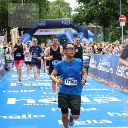 29.06.2025 - hella hamburg halbmarathon Zöllner http://msf.ph/oto/8185084 29.06.2025 10:42:19 Ziel 1312, 1903, 2675, 7765, 7865, 9365, 13709, 13746, 14811, 14899, 15270, 16626, 16660, 17182, 17363, 18772, 18802 meine-sportfotos.de